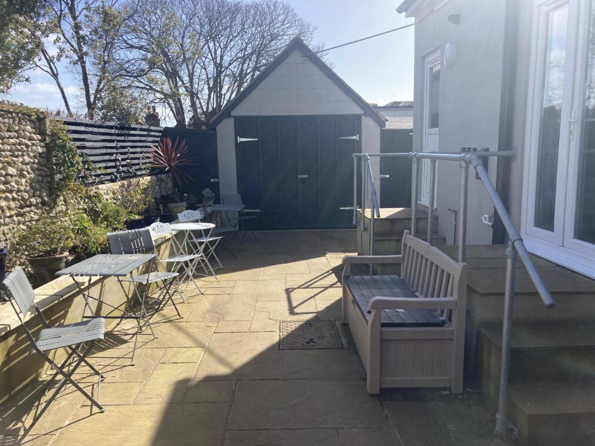 Wicks At 26 Hotell Sandown Eksteriør bilde